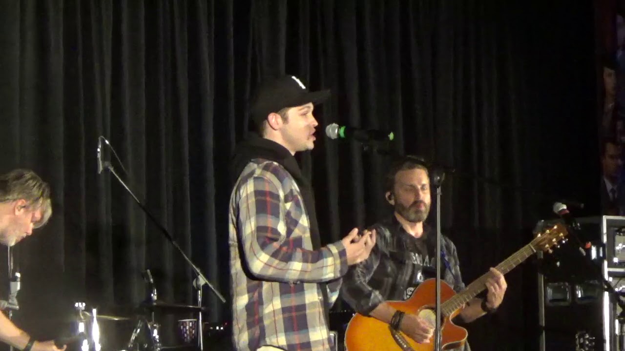 SPN Cleveland 2018 SNS - Louden Swain, Alex, & Ruth Connell