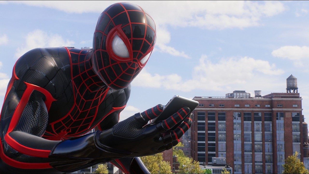 Spider-man 2 miles and peter Helping all nyc citizens