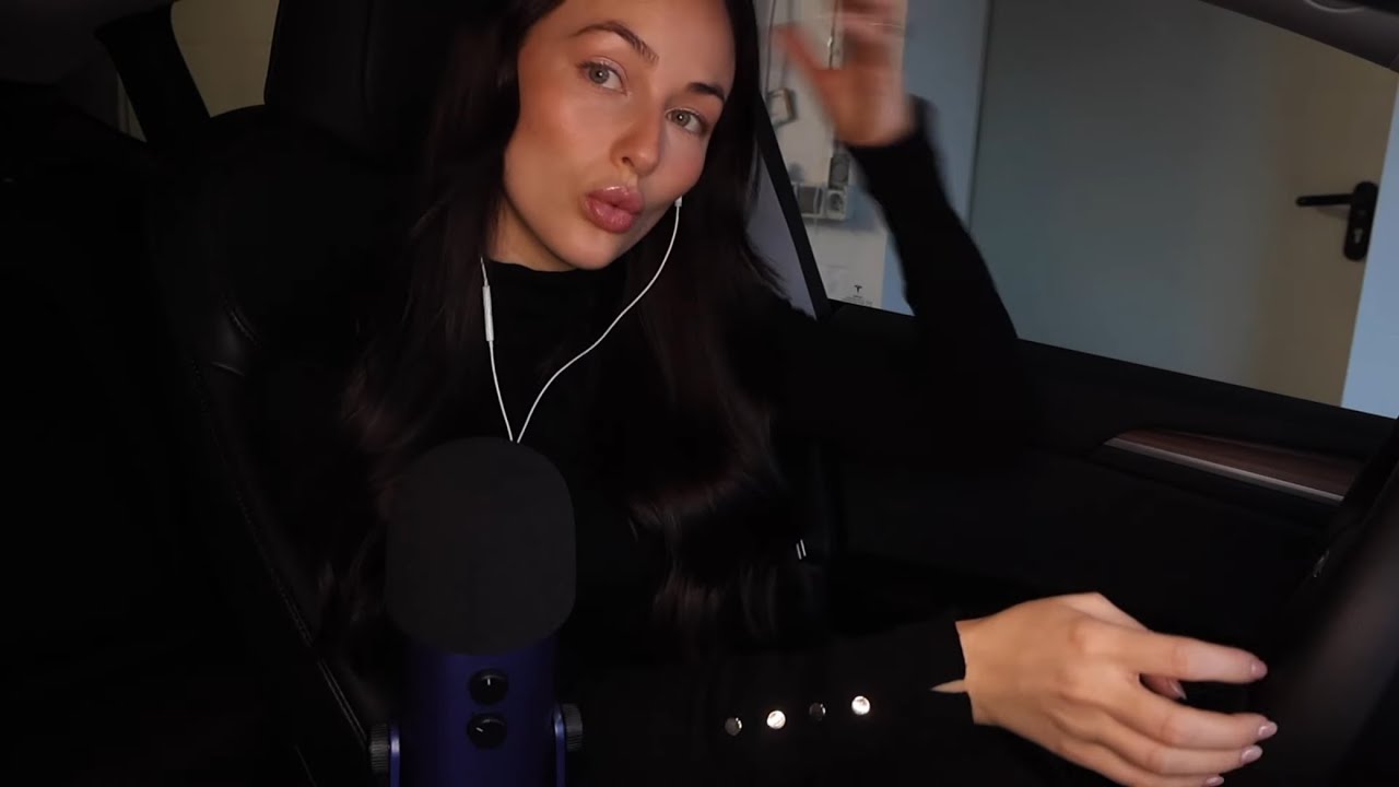 ASMR german whisper ramble and ASMR in a car (asking for your names, triggerwords and more…) 🚙