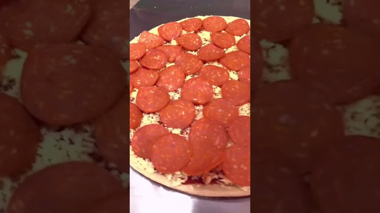 O que &eacute; pepperoni?