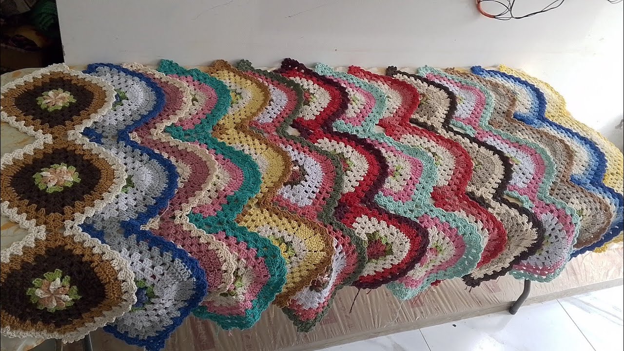 Produção de 14 trilhos de mesa.@atelielorencroche 