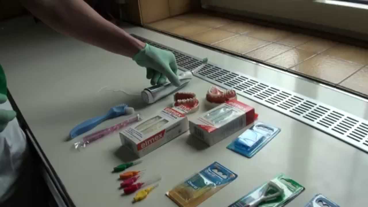 Prophylaxe : Typische Hilfsmittel zur täglichen Zahnpflege