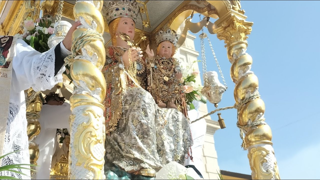 Belpasso(CT).Festa madonna della guardia, uscita delle 10:15 e spettacolo pirotecnico.