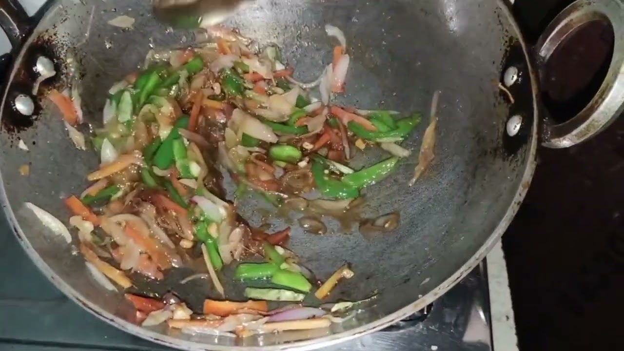 ||2026 New year party 🎇 Chowmein 🍜 party|| #daillyvlogger #vlog #video #viral #chowmein#explorepage 
