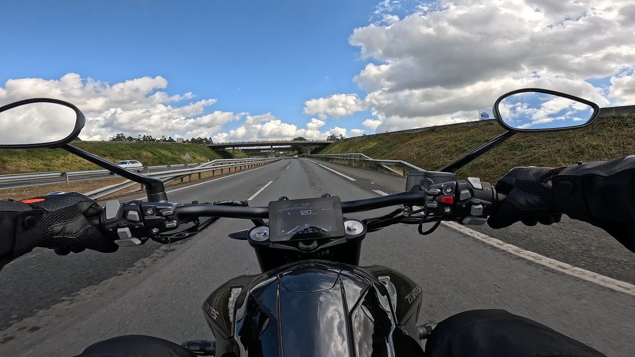 Zontes V350 por vía rápida