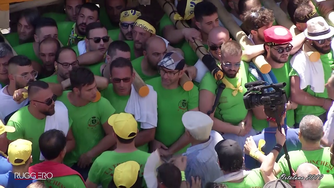 Nola Festa dei Gigli - Piazza Duomo Ortolano 2019 - Paranza Trinchese
