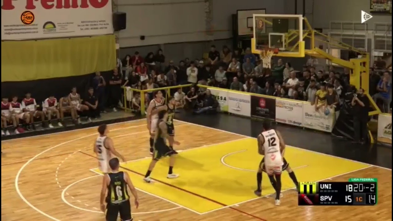💣🏀👏 Facundo Verra desde su casa... 