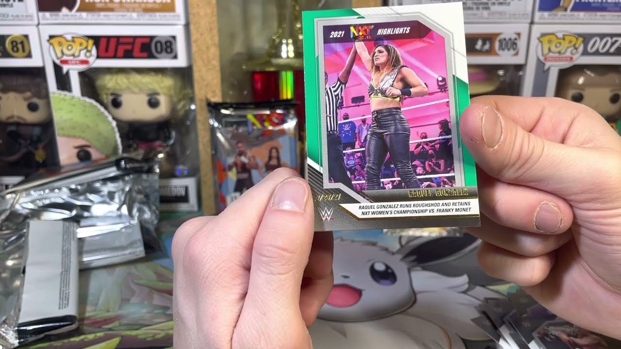 Hug It Out - Unboxing A 2022 NXT 2.0 Wrestling Blaster Box