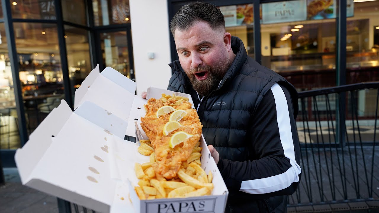 WE TRY THE BIGGEST FISH & CHIPS EVER! 😱 | FOOD REVIEW CLUB