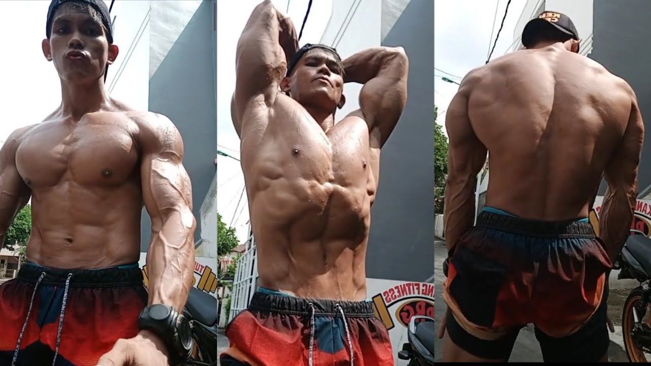 Flexing muscle veins #sweaty