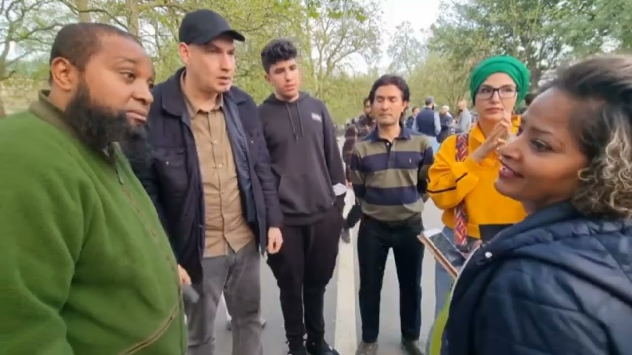 Indian Christian lady was confronted by unitarian Christian speakers Corner part 2