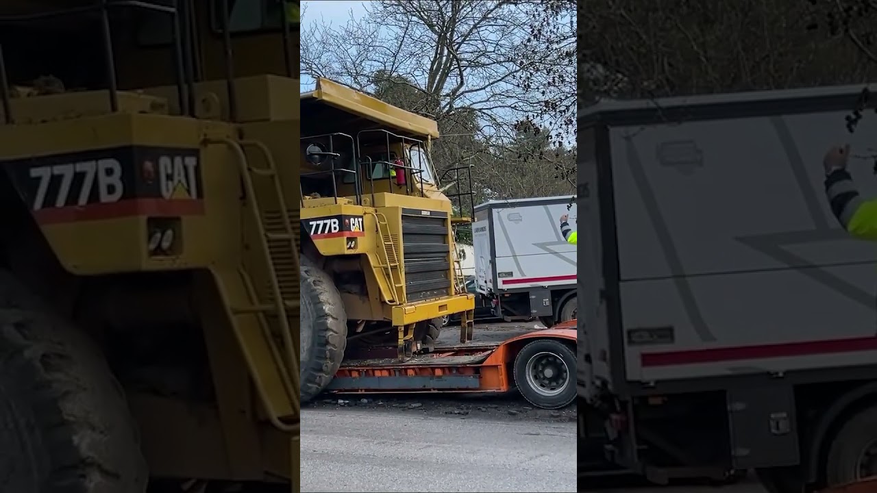 Loading The Caterpillar 777B Dumper - #shorts
