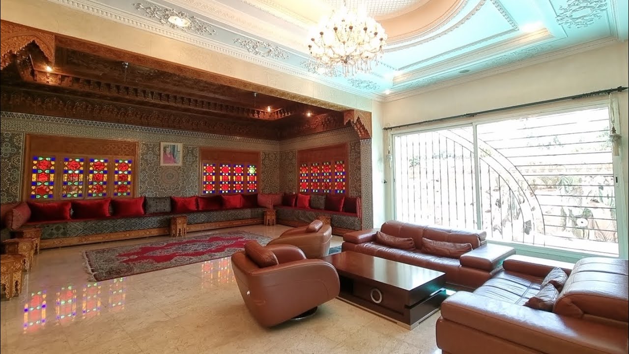 فيلا ممتازة للبيع بفاس طريق ايموزار برسمين عقاريين بمساحة كبيرة 3440م² VILLA À VENDRE À FÉS
