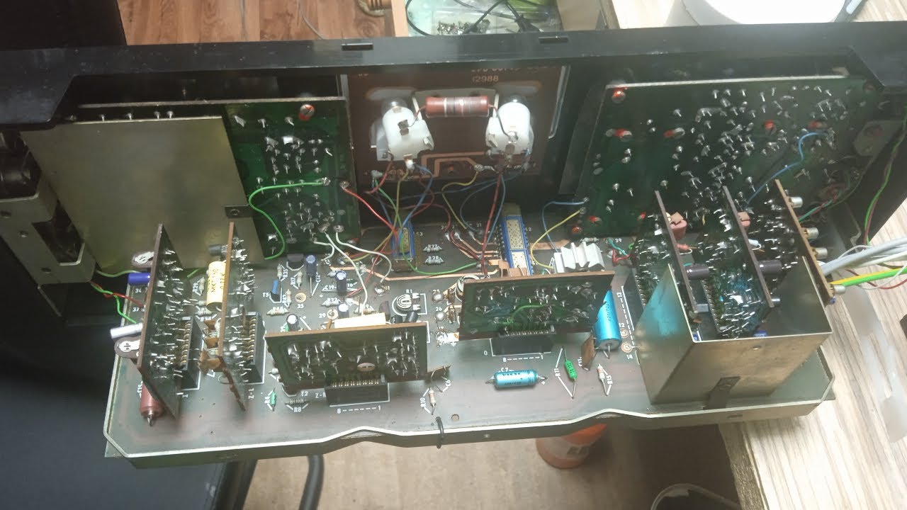 Oprava Magnetofonu Tesla B116 #3-Repas elektroniky