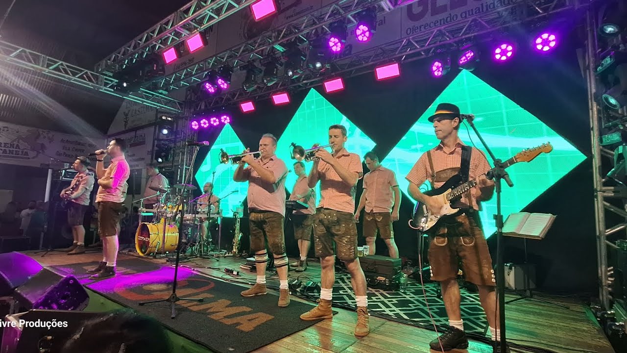 Orquestra La Montanara ao vivo Liberato Salzano-Rs 25-11-2023 Festival do Chopp  #lmontanara