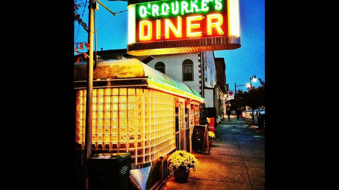 Seasoned Celebrates Diners And Diner Culture
