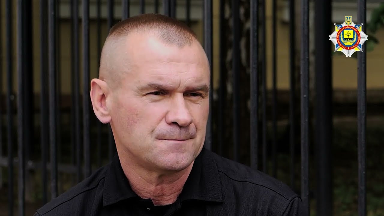 Історія викладача ДонДУВС Віктора Коваленка. Флешмоб МВС #вшануйгероя