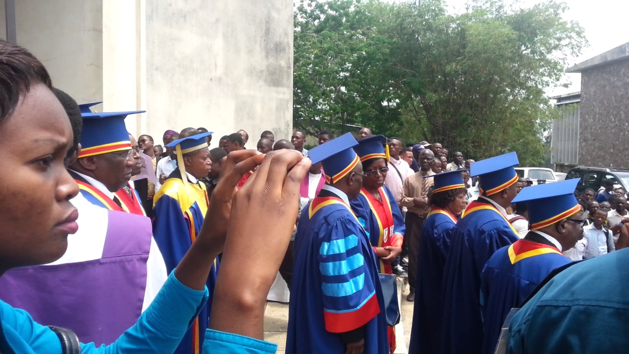 UNIVERSITE DE KINSAHSA LES OBSÈQUES DE PROF BASUE KAZADI ET YVION BONGOY