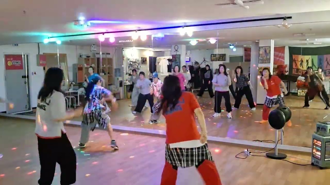8시줌바 