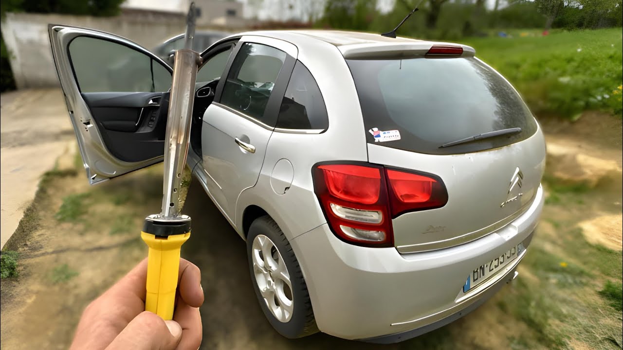 LA RECONSTRUCTION DE LA CITROEN C3 A 300 € AVANCE ! (que des galères)