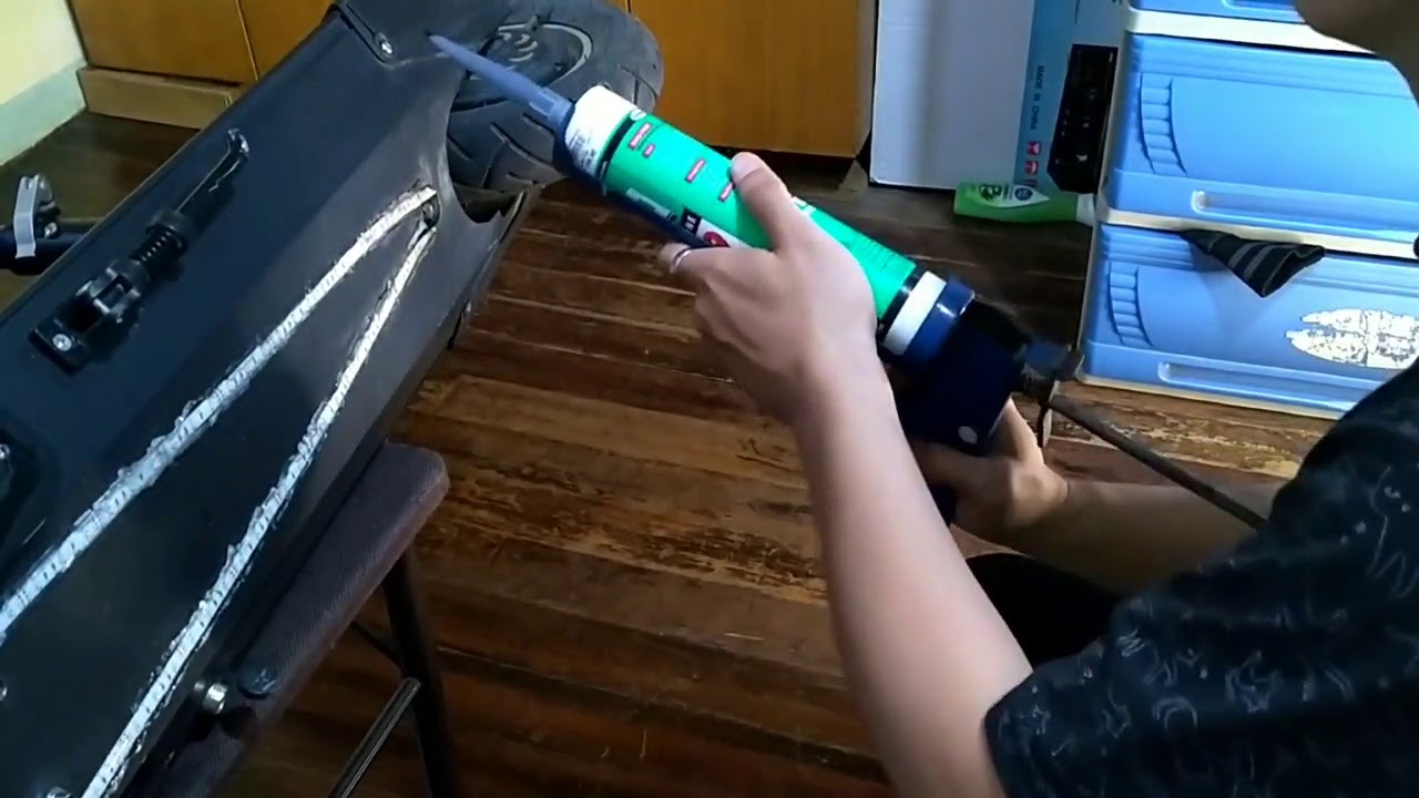 WATERPROOF NA E-SCOOTER KO!! | Applying sealant to My MS10 scooter