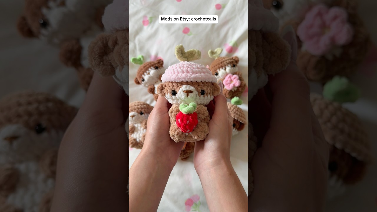 FREE CROCHET OTTER TUTORIAL! #crochet #amigurumi #crocheter #crocheting #plushies #crochetpatterns