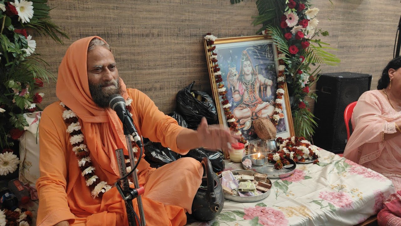 बच्चे के मुंडन पर सत्संग का कार्यक्रम वार्ड नंबर 8 आरएस पुरा गुरुजी महाराज पहुंचे सत्संग के लिए#