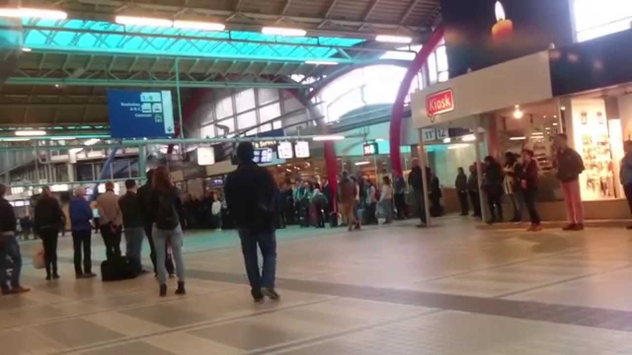 Nederland twee minuten stil voor oorlogsslachtoffers