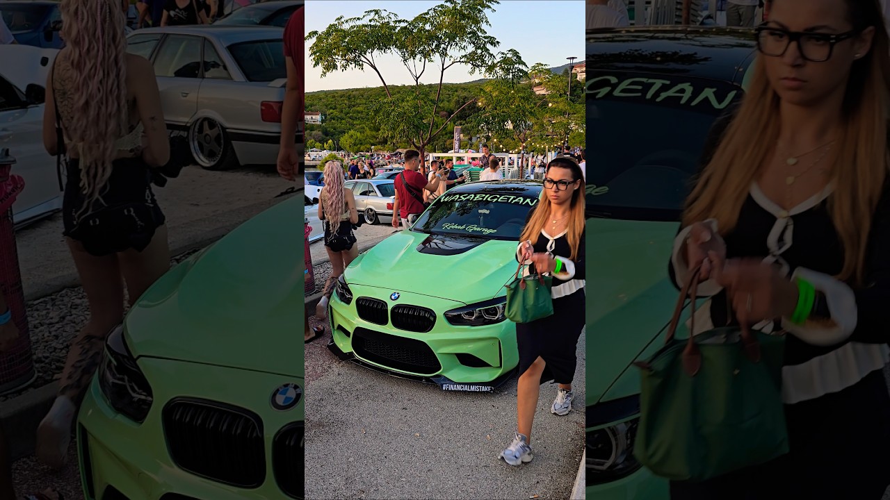 Ladys like to be around bimmers😜 #carspotting #automobile #sportscar #bmw #tunercar
