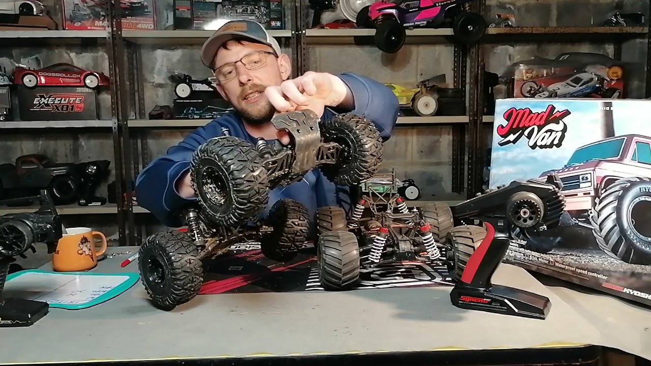 Retour après le roulage corally triton vs kyosho mad van 🤓