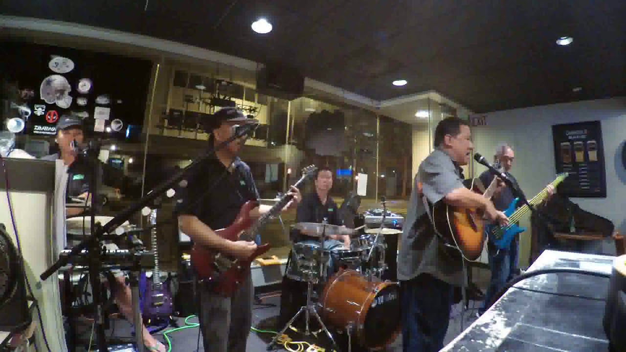 Hall & Oates cover Las Vegas Turnaround