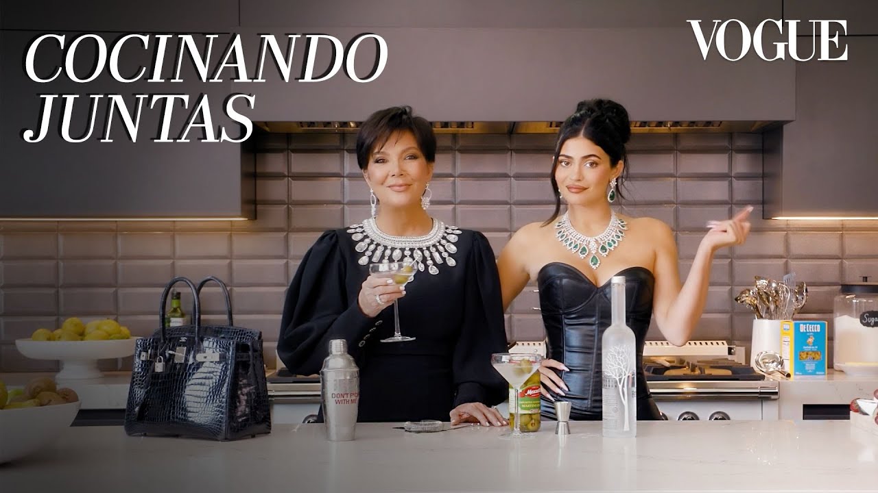 Kris Jenner y Kylie Jenner cocinan juntas para Vogue | Vogue México y Latinoamérica