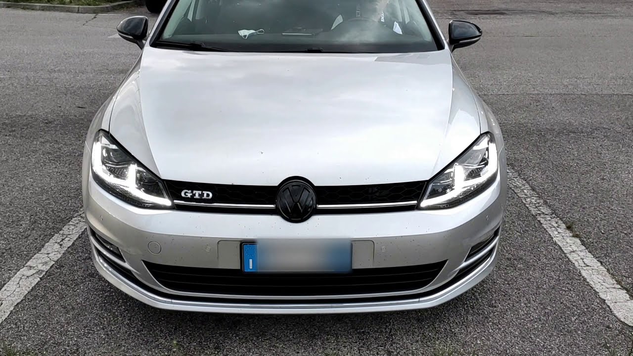 Retrofit fari replica VW Golf 7 Restyling a LED montati su VW Golf 7