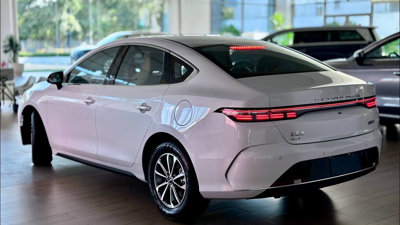 New BYD Destroyer 05 ( 2024 ) - Luxury EV Sedan | Interior and Exterior