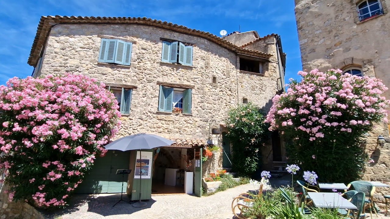 TOURTOUR between heaven and earth.The most beautiful village France/Var /Provence Alpes Côte d'Azur