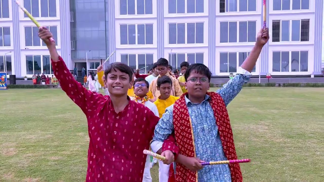 Edulites doing Garba