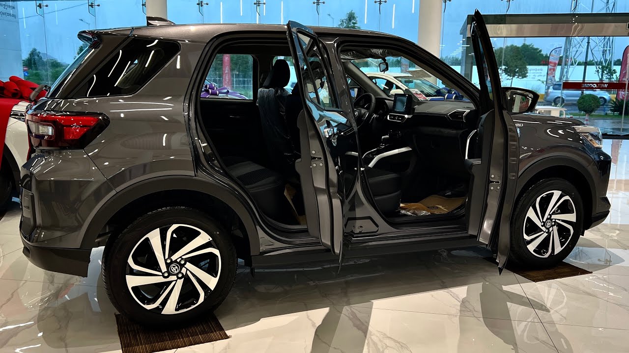 New 2025 All New Toyota Raize | Small SUV Luxury Gray Metallic Review Interior and Exterior 