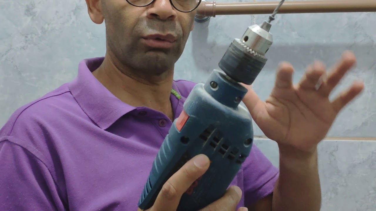 Aprenda como remover o rejunte velho do azulejo