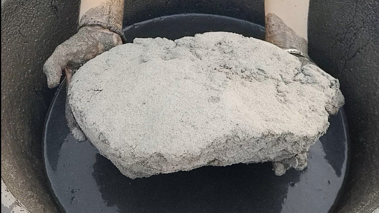ASMR: CHARCOAL 💣 SAND CEMENT CHUNKS WATER CRUMBLE💦💦💦