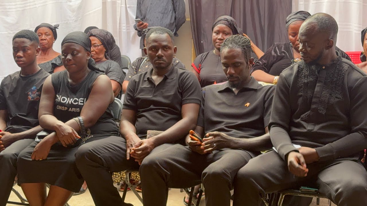 BREAKING🔥All the children of Yaw Sarpong met today at their family house as Bawumia donated 10K