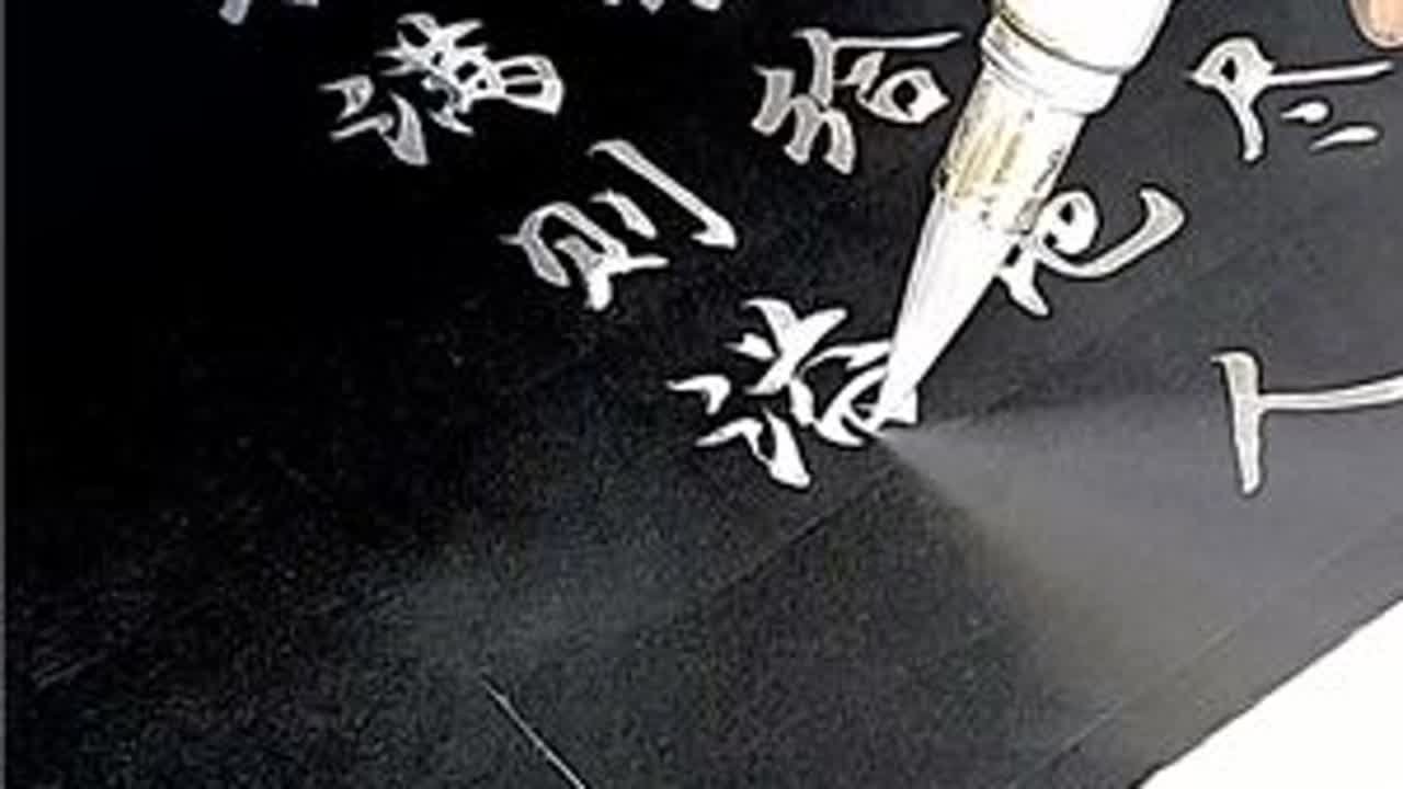 人生人生自是有清欢，事到无心即成仙”给自己一片心灵的净土，人生的至高境界，是内心的那份淡定从容。心有多静，福有多深；人心本无染，心静自然清；一念起，风靡云涌，一念灭，繁花似锦；愿所愿，皆所求。