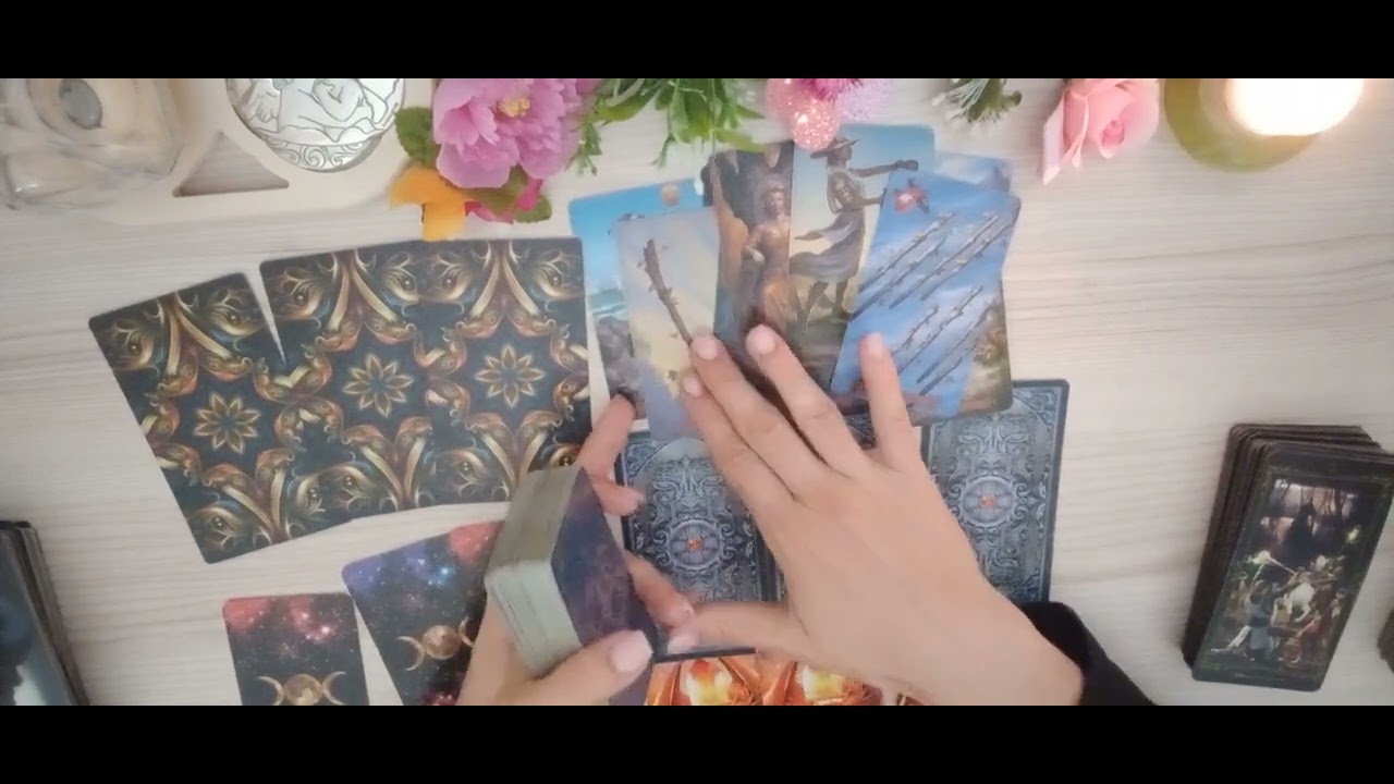 ⭐️CINQUE MESSAGGI IMPORTANTI PER TE⭐️ ☆TAROCCHI☆