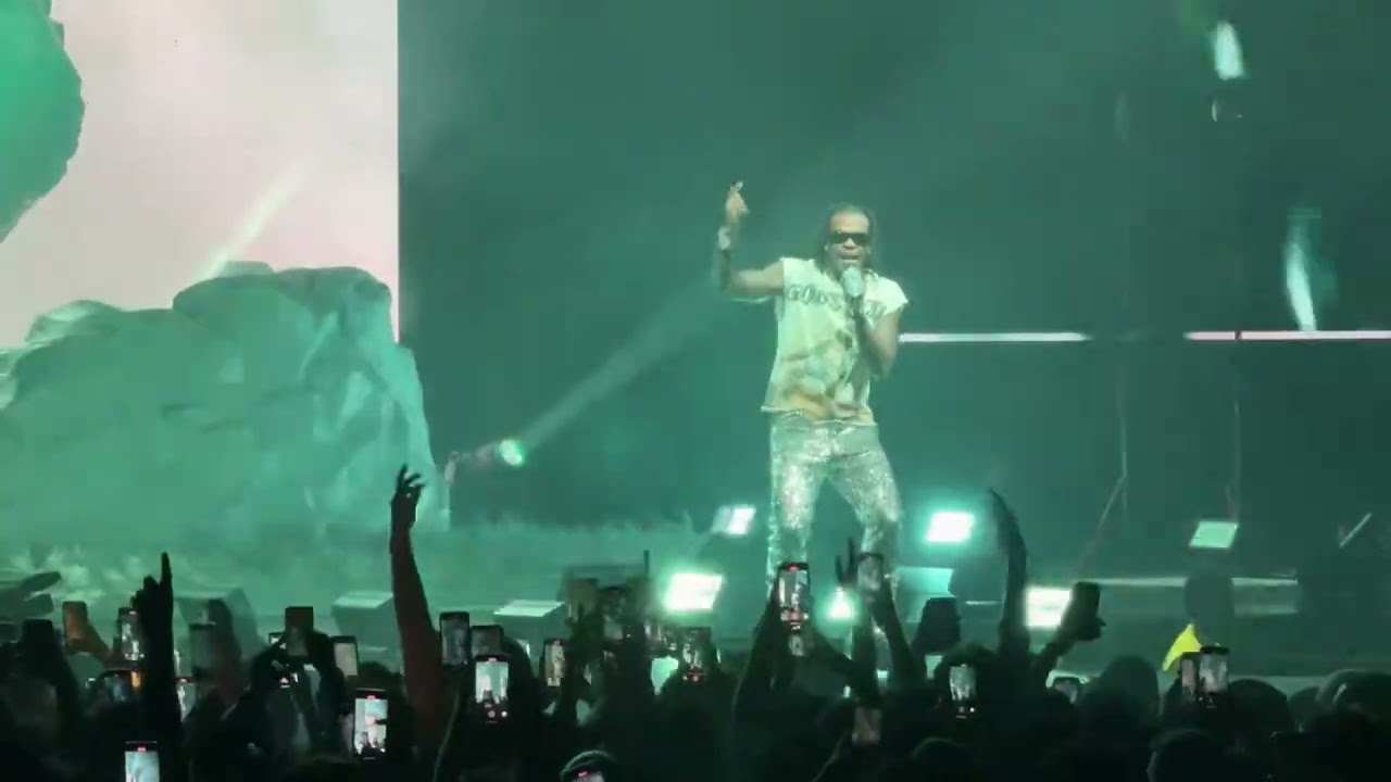Gunna - Dollaz On My Head (Live at the Kaseya Center in Miami on 6/6/2024)