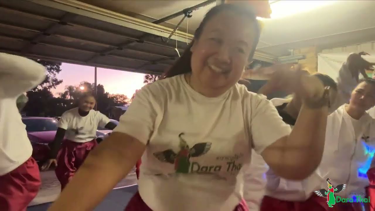 ซ้อม ขบวนเซิ้งบั้งไฟ และ มนต์รักพระธาตุพนม (ต่อเพลง) | Serng Parade and MonRuk ThartPhnom