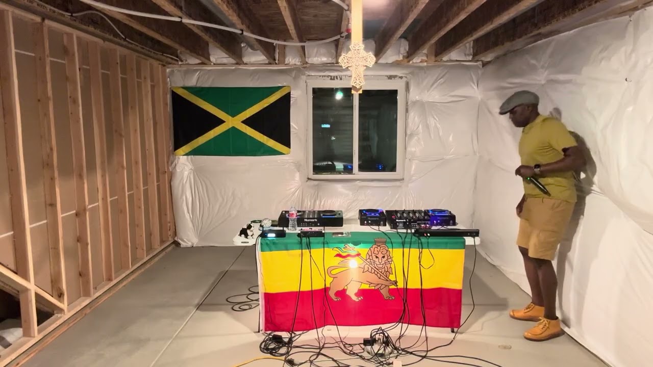 Doreen Schaffer - To Smile is a wonderful thing . Nameless Selector Rongside Sound System 2/24/26 . 