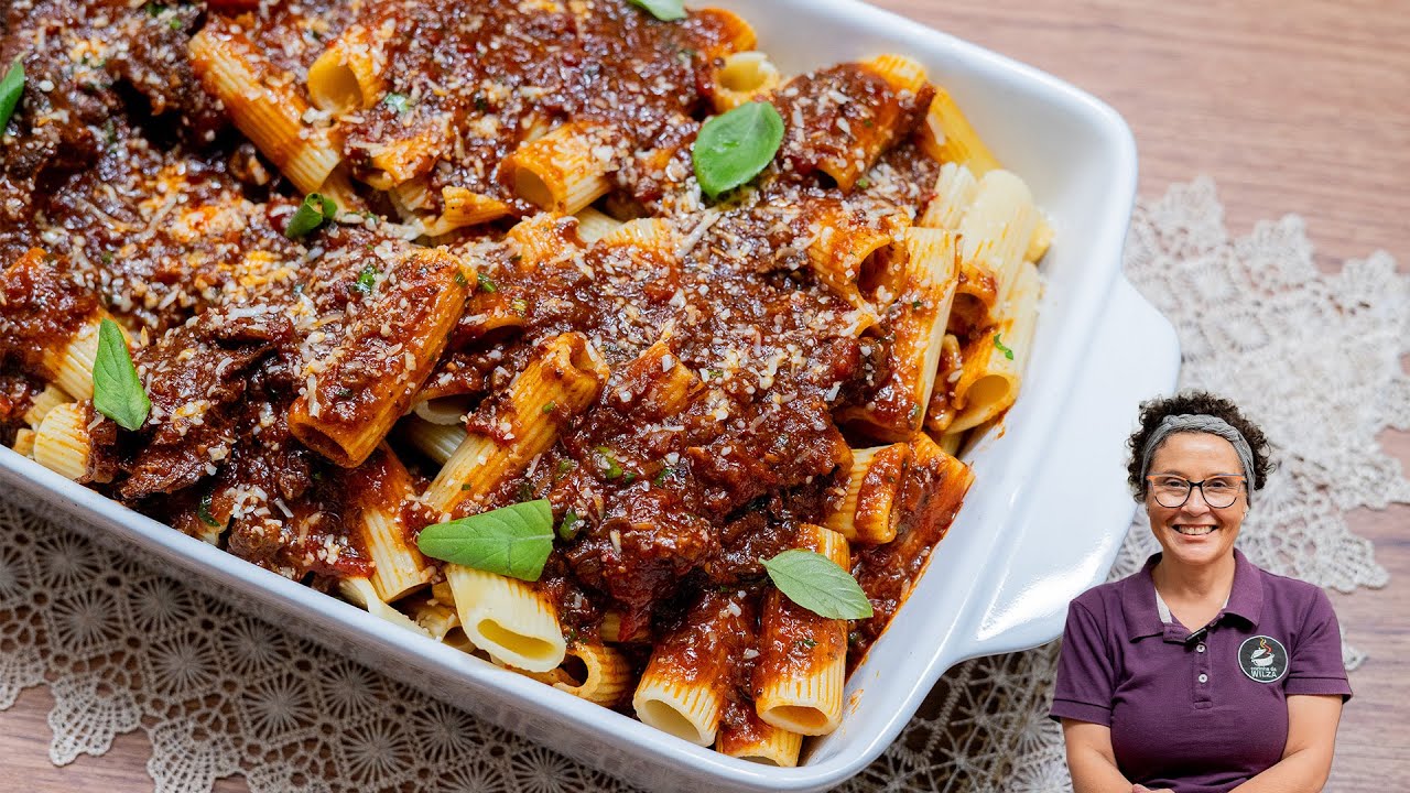 RAGU DE OSSOBUCO COM RIGATONI: MACARRÃO COM MOLHO
