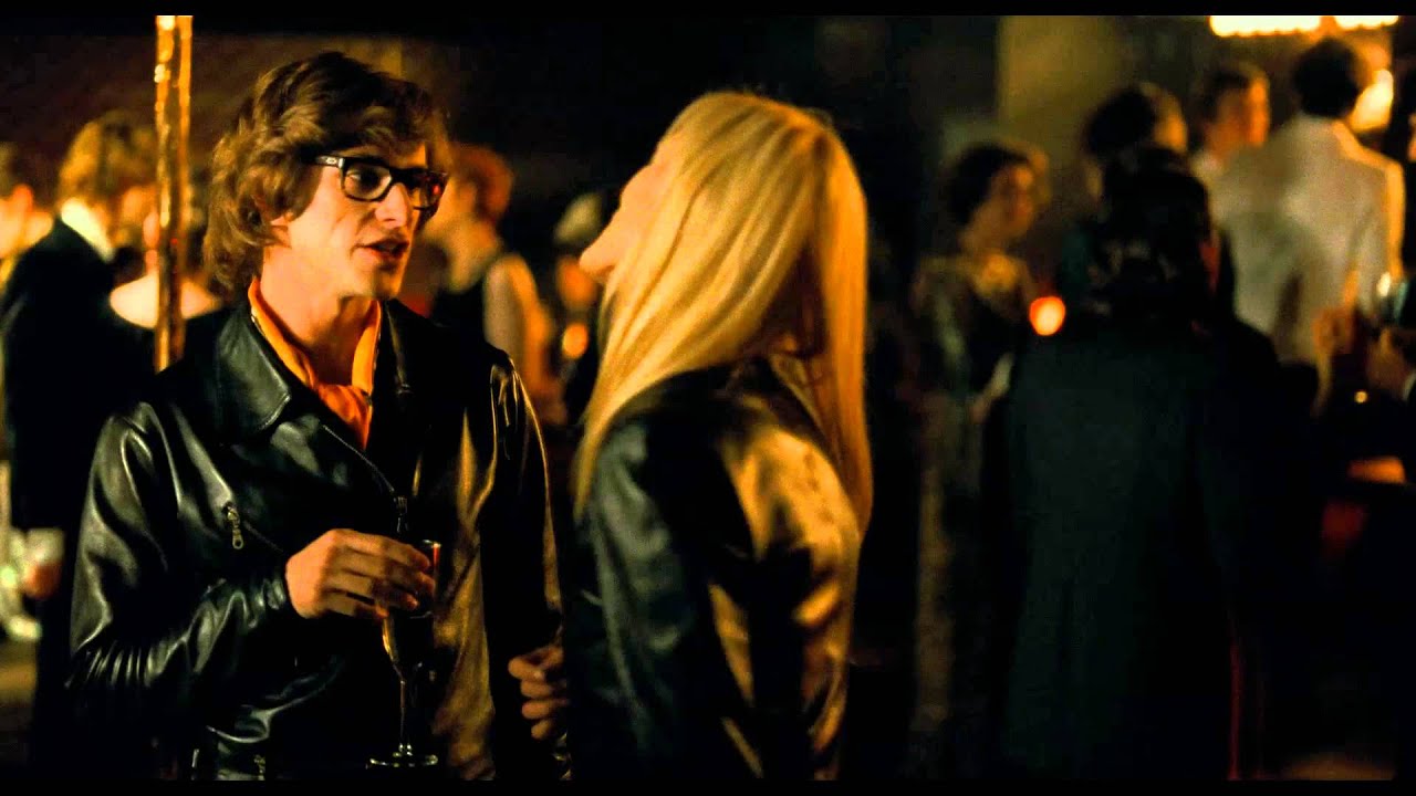 SAINT LAURENT - Extrait #5 -  Rencontre avec Betty Catroux