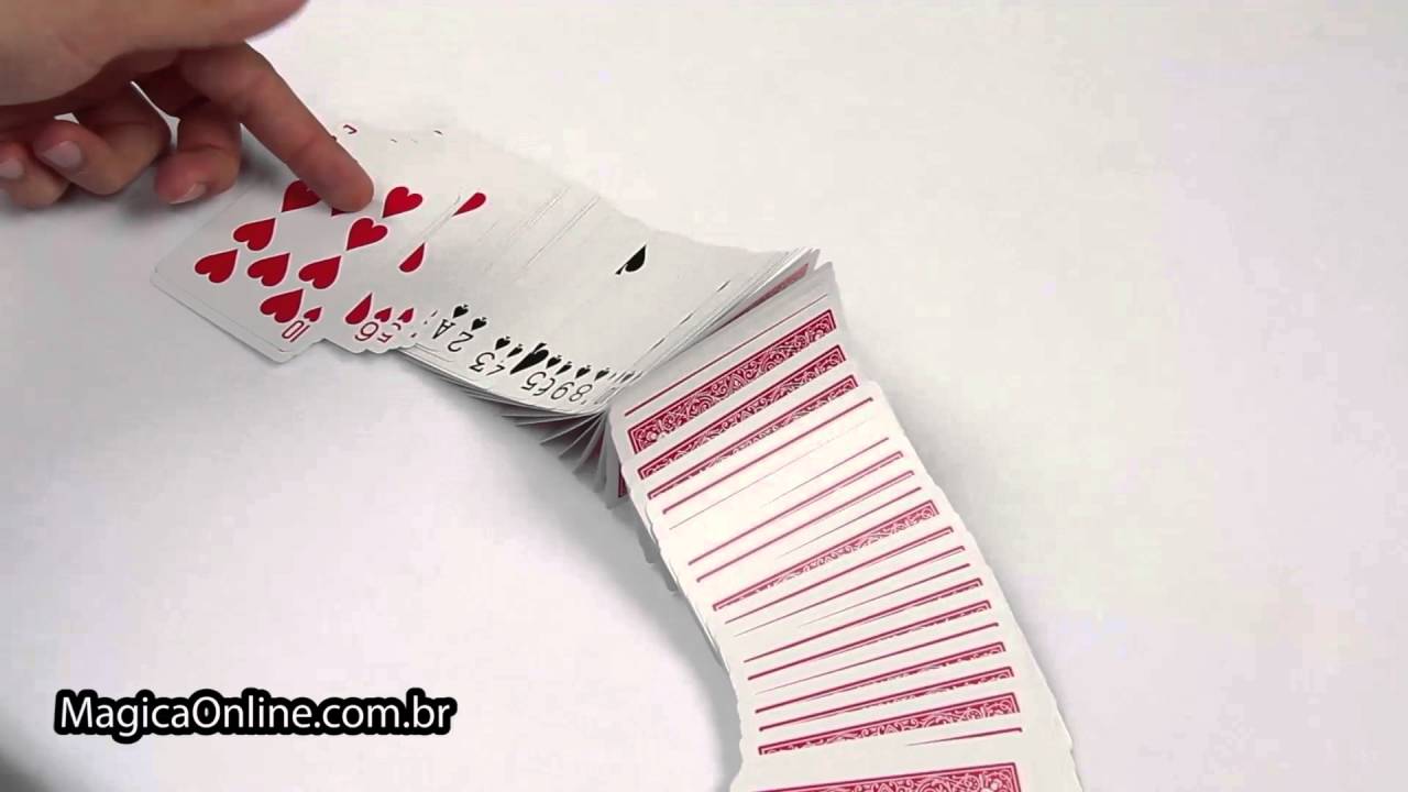 Como Fazer o Spread de Cartas | Mágica Online