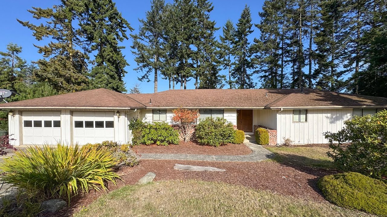 2131 W 7th St, Port Angeles, WA $490,000