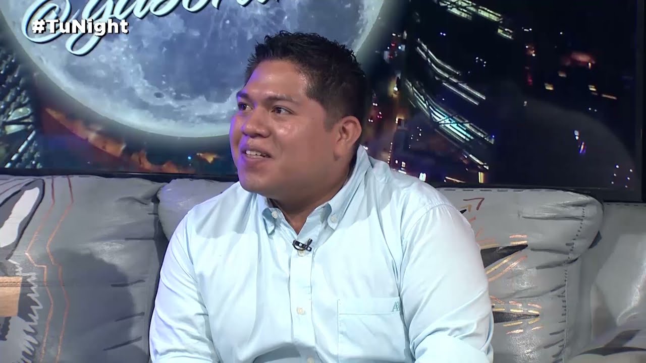 Mc Dinero se pone nervioso en televisi&oacute;n en Tu Night con Gabo Ramos